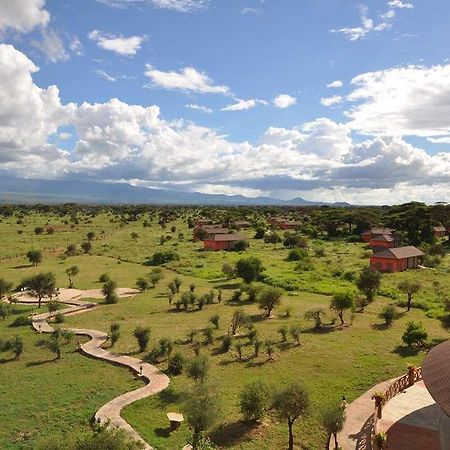 Kilima Safari Camp Hotel Oloitokitok Buitenkant foto
